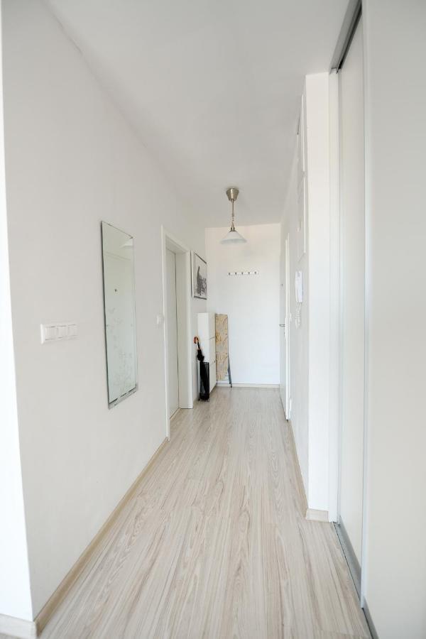 Apartman Centroom Пьештяни Экстерьер фото